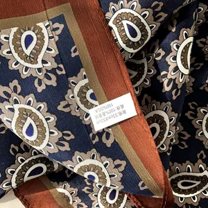 Luxe 100% zijde paisley kleine vierkante sjaal voor dames en heren, klassiek mode accessoire.