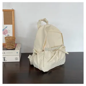 Koreaanse stijl nylon casual rugzak met schattige strik, licht en veelzijdig.