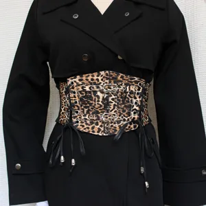 Mujer ancho cinturón corsé estampado leopardo punk cordones elástico fajín con hebillas metal