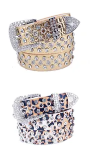 Vue détaillée de ceinture femme mode strass cloutée, design luxe cristal brillant.