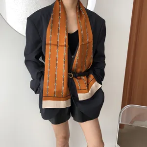 Foulard en Soie de Luxe pour Femme Mode Impression Chaîne de Mors Satin Longue Écharpe Bandeau Élégant