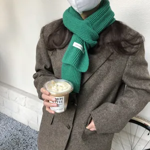 Koreanischer Stil Damen Strickschal Winter warmer Wollschal in modischem gruenem Design.