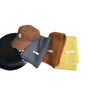 Winter Damen Strickschal und Baseballkappe Set, koreanischer Stil warme Wollaccessoires.