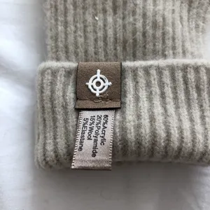 Winter Wolle einfarbig Touchscreen Handschuhe Detail, warme Strickware für Damen Radfahren.