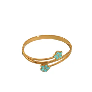 G Vergulde Roestvrijstalen Armband met Blauw Emaille Dubbele Bloem Open Ontwerp Chique