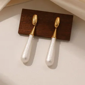 Vintage gold long teardrop pearl earrings elegant metal white drop ear studs for women jewelry