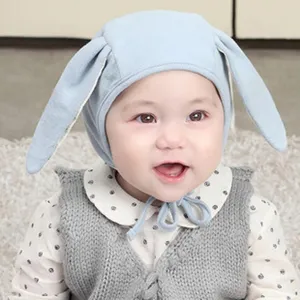 Leuke lichtblauwe konijnenoren hoed voor kinderen, zachte comfortabele baby zonnehoed.