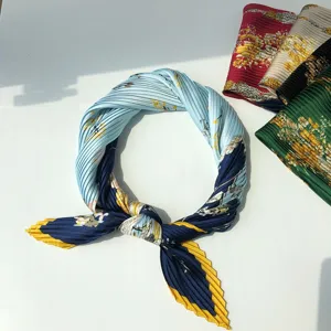 Pleated floral imitation silk scarf 70cm square neckerchief chic hair band detail view.