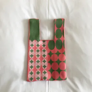 Knitted Tote Bag Women Green Pink Geometric Pattern Casual Handbag Product Detail View