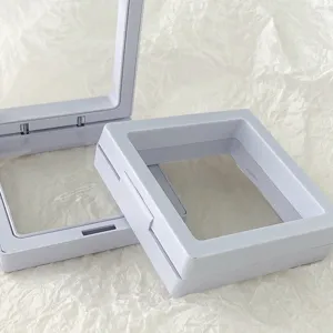 Weißer schwebender Schmuckaufbewahrungs-Box PE-Folie transparente quadratische Schachtel.