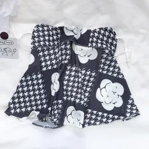Zonbescherming gezichtsmasker met houndstooth en bloemen patroon voor buiten fietsen