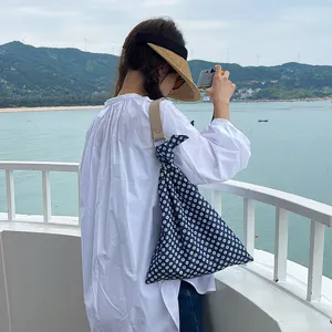 Koreanischer Sommer Blumenmuster Schulter-Stofftasche, lässige große Tragetasche.