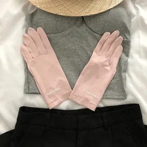 Summer anti-UV sunscreen gloves in pink, breathable and lightweight for driving outdoor sports.