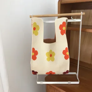 Retro Blumen Strick Tragetasche, lässige Handtasche aus Strick, süße kleine Alltagstasche