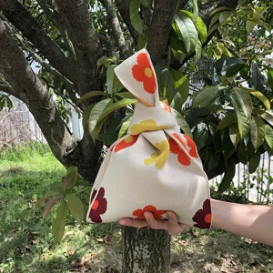 Blumen Strick Handgelenk Tasche Detailansicht, japanischer Stil kleine Tote Handtasche Damen.
