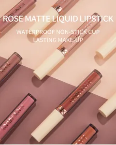 Rouge à lèvres liquide mat avec formule imperméable et longue tenue pour maquillage.