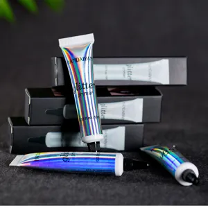 Detail shot of HANDAIYAN glitter primer tube featuring holographic finish and compact 10ml size.