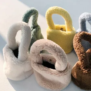 Sac à main duveteux en peluche douce pour femme sac seau d'hiver tendance fourrure