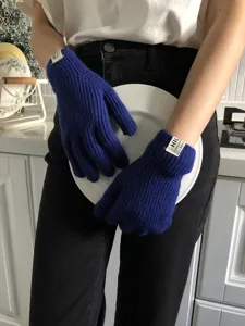 Comodi guanti in maglia blu da donna, caldi guanti invernali con etichetta, morbida lana.