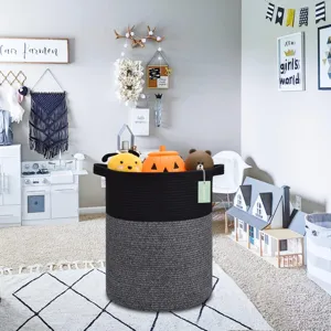 Panier de rangement en corde de coton tissé avec poignées, corbeille à linge pour chambre d'enfant.