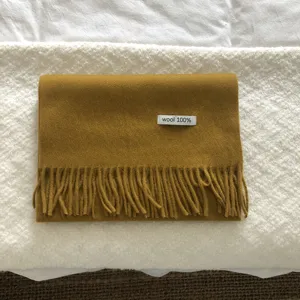Bufanda de lana 100% de color amarillo mostaza con flecos para mujer, cálida y acogedora en invierno.