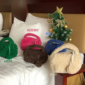Sac à main en peluche élégant pour femmes, sac cabas doux et duveteux, sac décontracté uni tendance.