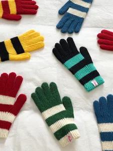 Kleurrijke gebreide gestreepte handschoenen voor dames winter, warme wollen handschoenen.