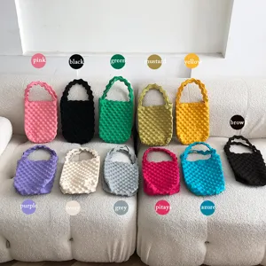 Kleurrijke gebreide mini handtas met kreuktextuur, schattige snoepkleuren damestas.