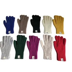 Guanti invernali in maglia accogliente a piu colori set caldo touchscreen utile
