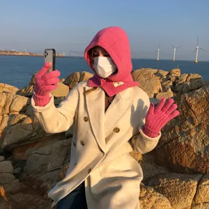 Roze gebreide bivakmuts en warme handschoenen set winter dikke oorbescherming muts