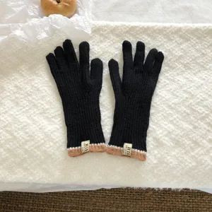Black knitted gloves for women winter warm touchscreen gloves fashion chic wool gloves.