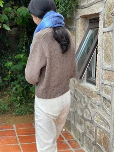 Bufanda de invierno cálida con degradado para mujeres, chal suave de mezcla de lana.