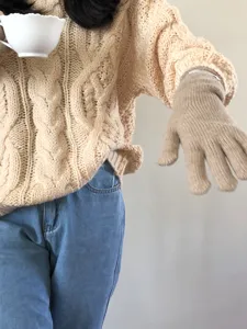 Gemütliche dicke Touchscreen Strickhandschuhe Damen, warme einfarbige Winterhandschuhe.