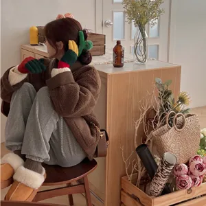Cozy Japanese style winter knit gloves for women, warm multi-color five-finger touch screen gloves.