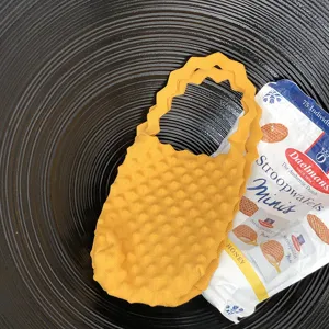 Mini gele getextureerde gebreide handtas, schattige tas met bubbelpatroon voor dames dagelijks.