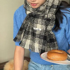 Écharpe Écossaise en Polyester Chaude d'Hiver pour Femmes Douce Châle Enveloppant à Franges Mode Chic Cadeau