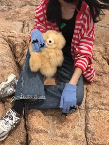 Warme Winter Fünffinger-Handschuhe aus Strick mit süßer Schleife für kalte Tage.