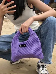 Lila gestrickte Dumpling Handtasche, modische einfarbige Damentasche fuer den Alltag.