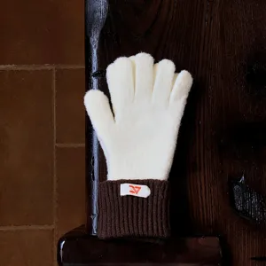 Warme pluche touchscreen handschoenen voor dames, gekleurde gebreide thermische winterhandschoenen.