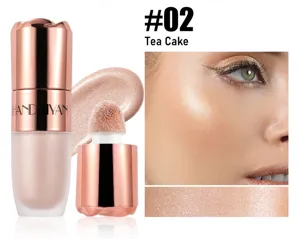 Vloeibare highlighter stick met sponskop, glanzende make-up voor een stralende gezichtshuid.