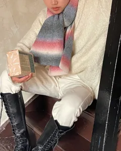 Bufanda de punto con degradado para mujer, bufanda de invierno cálida, chal suave y colorido de moda.