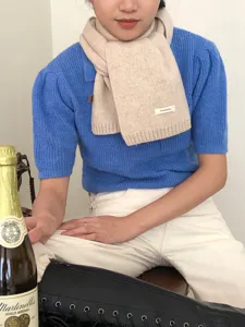 Gemütlicher einfarbiger Winter Wollschal für Damen, einfacher warmer koreanischer Stil.