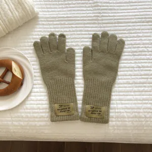 Herbst Winter Strickhandschuhe einfarbig warme Wolle Touchscreen Handschuhe Detail Ansicht