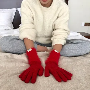 Rote Strickhandschuhe lang Plusch Winter warm Fuenffinger schicke Studenten stylische Faeustlinge