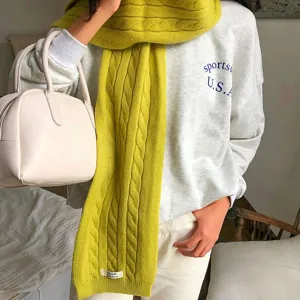 Gemütlicher warmer Strickschal für Damen, einfarbiger weicher Wollmix Winterschal Accessoire.
