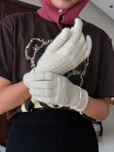 Winter warme gestrickte Waffelhandschuhe Paare dicke Woll-Fingerhandschuhe mit Label.