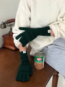 Herbst Winter Strick lange fünf Finger Waffel Handschuhe einfarbig warme Wolle Detail view