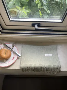 Minimalist solid color winter wool fringe scarf detail, warm soft cozy daily wear winter shawl.