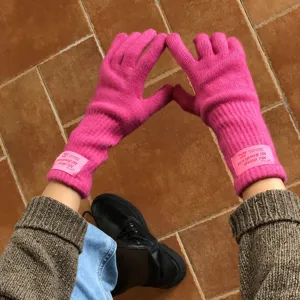 Warme rosa Strickhandschuhe für Damen, stilvolle Wollmischung mit Touchscreen Funktion winter.