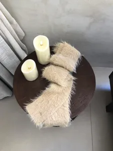 Bufanda estrecha peluda beige suave cálido calentador de cuello estilo Y2K moda chic